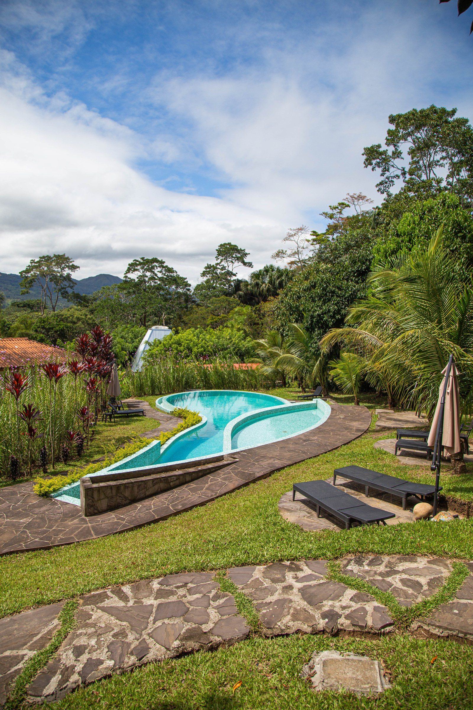 Kantu Garden Lodge grounds