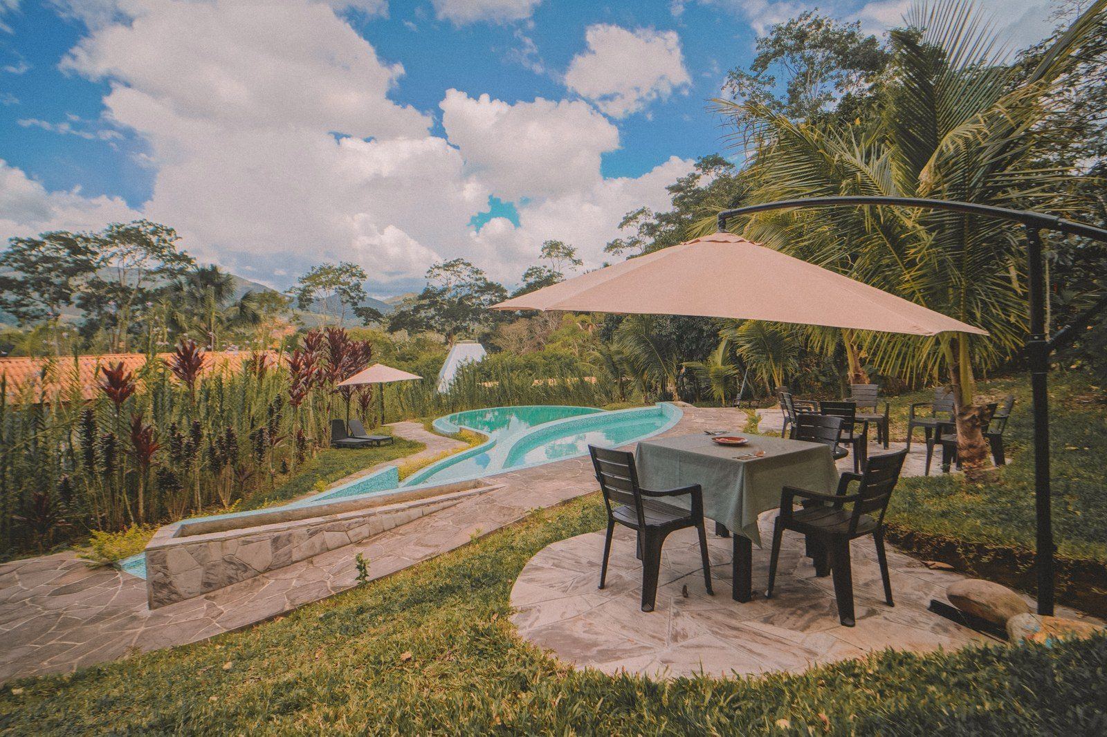 Kantu Garden Lodge grounds